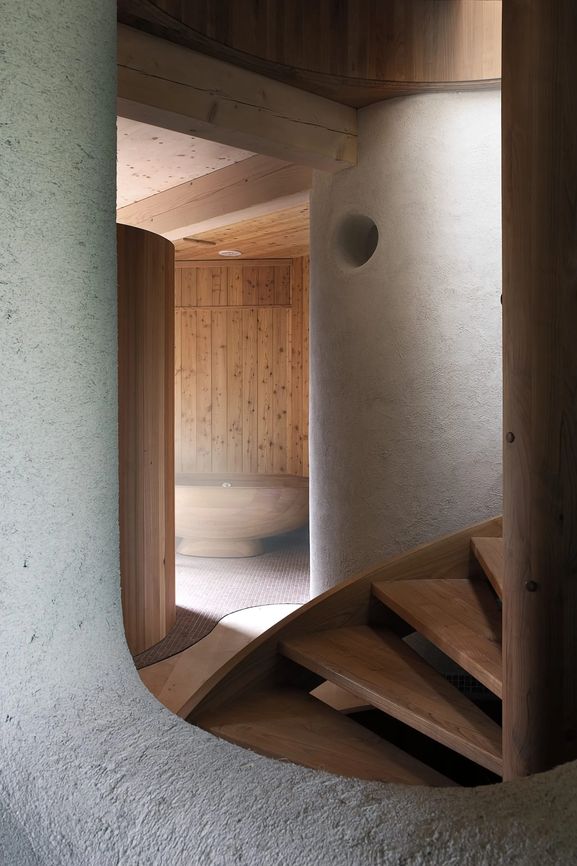 自然素材の木の内装