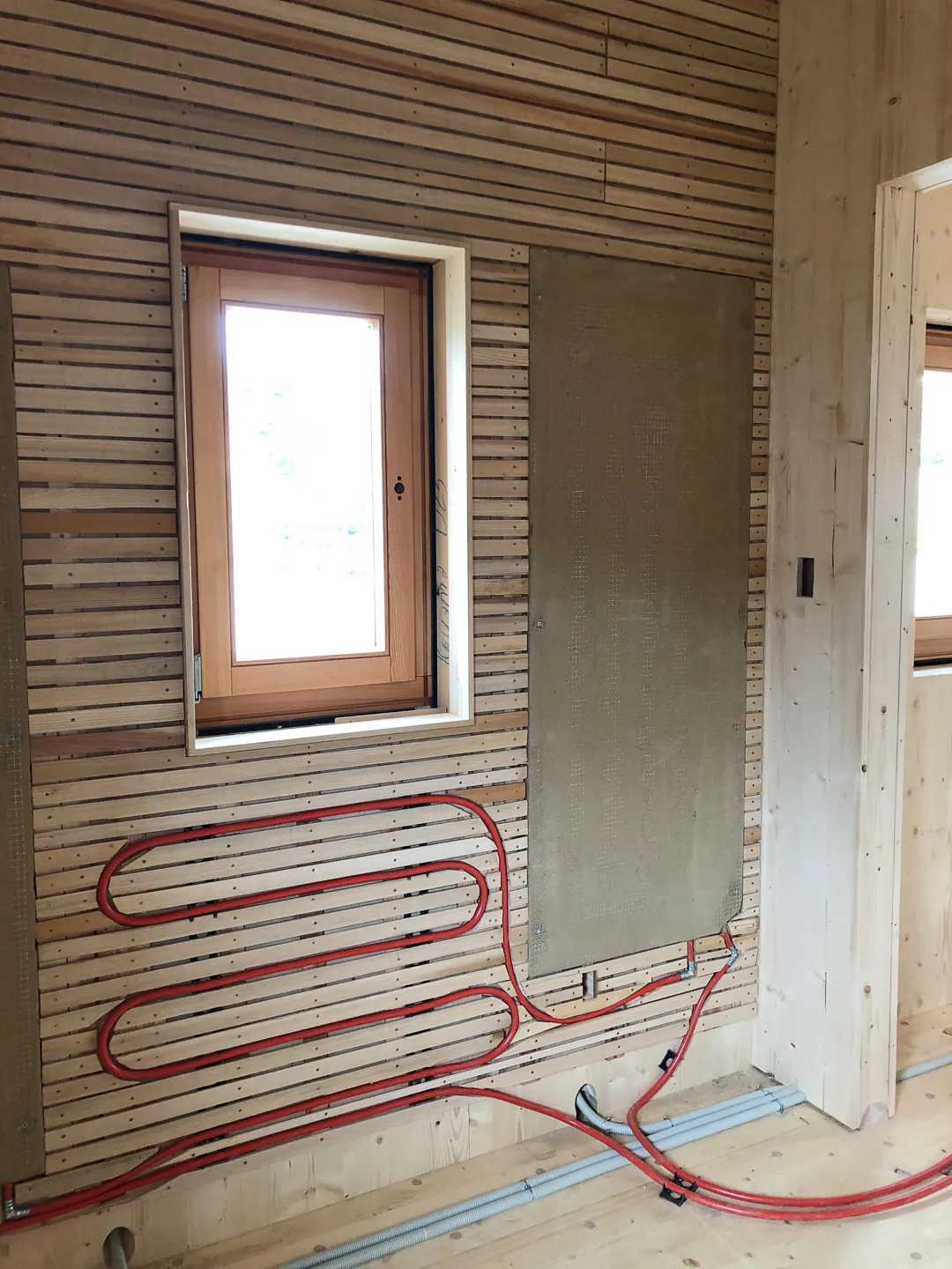 壁暖房システム