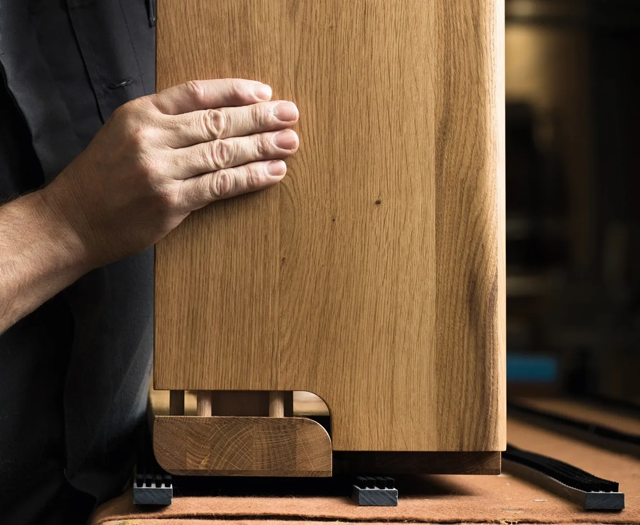 無垢材のベッドフレーム